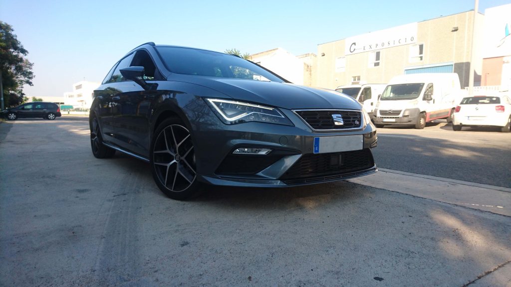 Paragolpes lip frontal 1