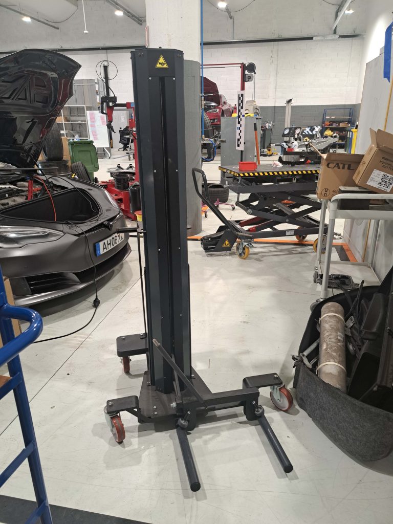 Talleres Tesla 5 Talleres Tesla 5