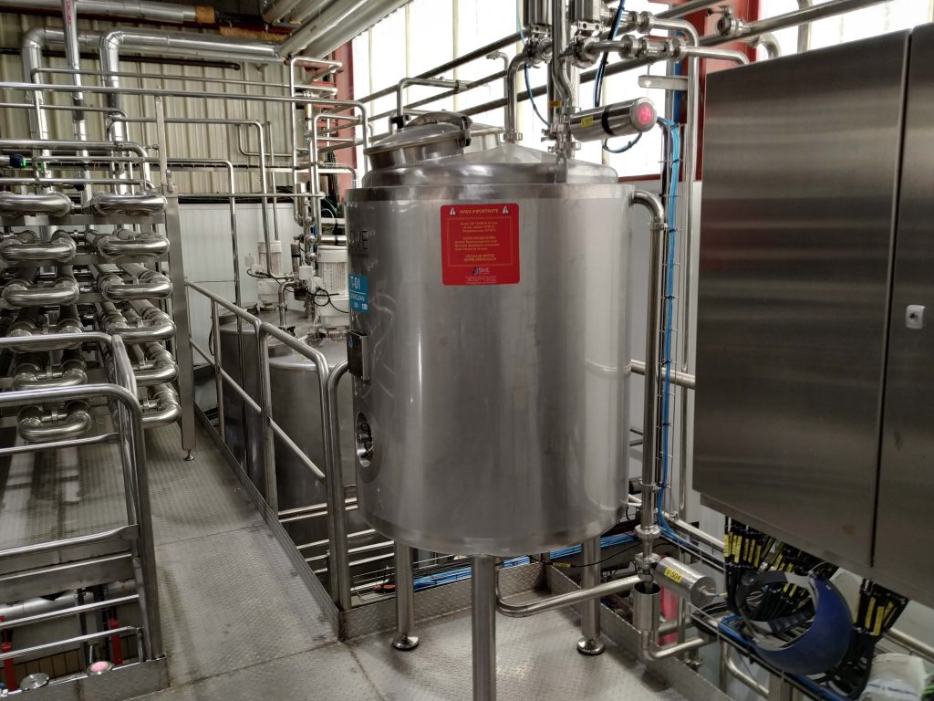 CALENTADORES TUBULARES Y TANQUE